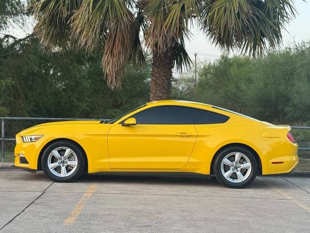 2017 Ford Mustang V6