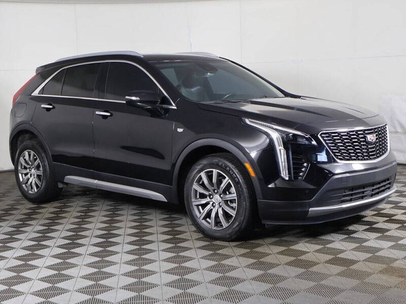 2022 Cadillac XT4 Premium Luxury