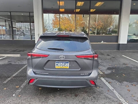 2023 Toyota Highlander XLE