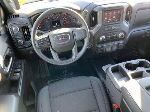 2025 GMC Sierra 3500HD CC Pro
