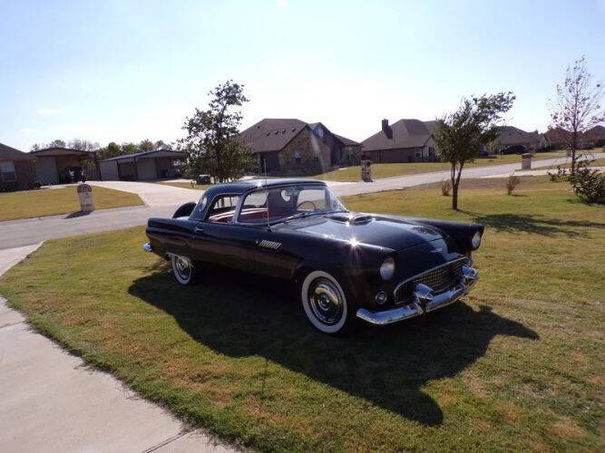 1956 Ford Thunderbird