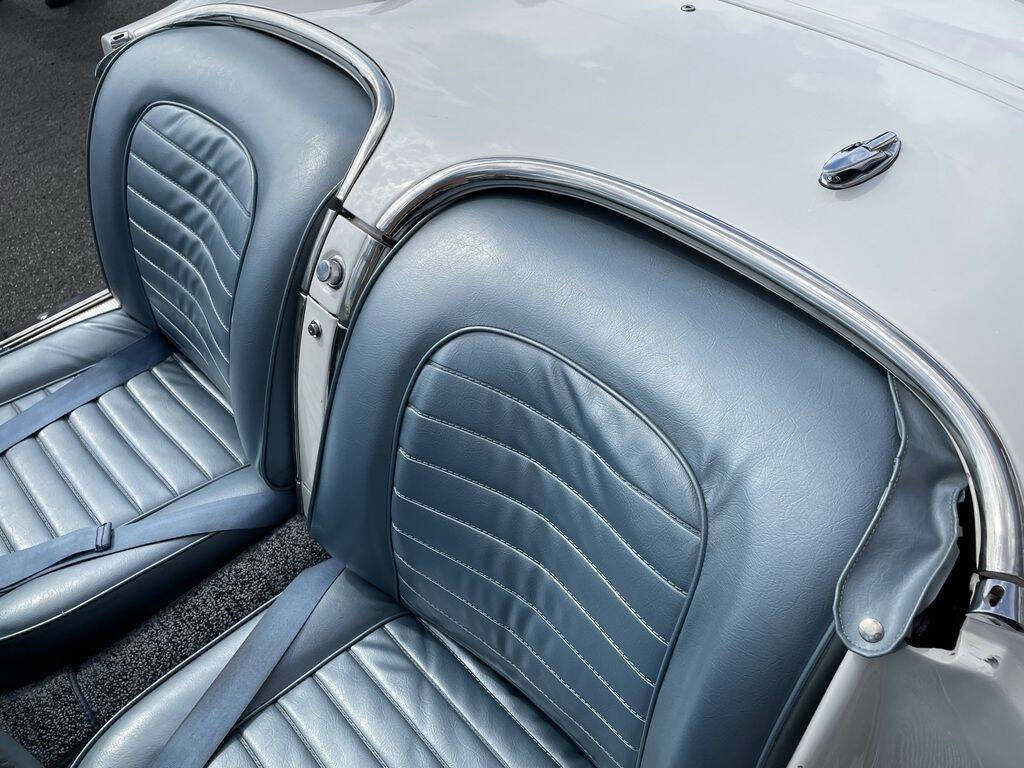 1959 Chevrolet Corvette 21