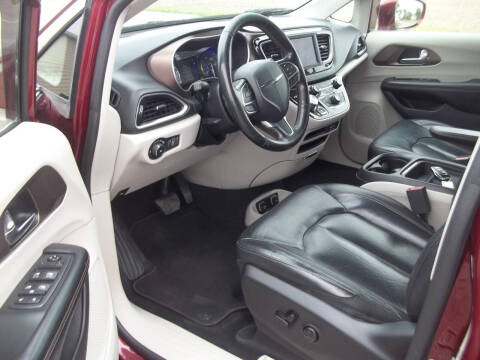 2019 Chrysler Pacifica Touring L