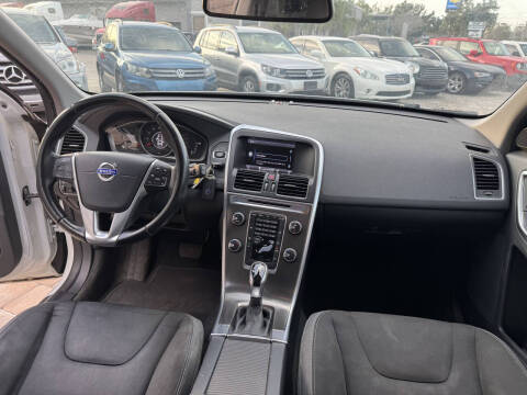 2015 Volvo XC60 T5 Drive-E