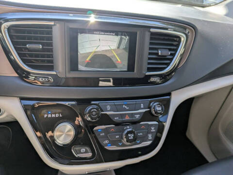 2019 Chrysler Pacifica Touring L