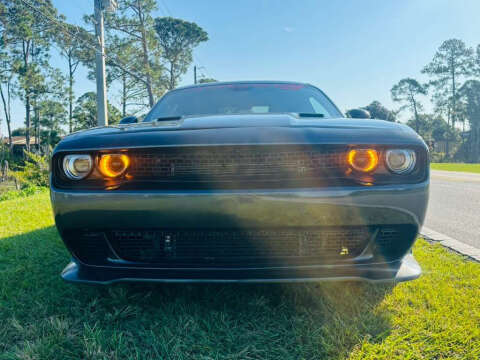 2017 Dodge Challenger R/T Plus