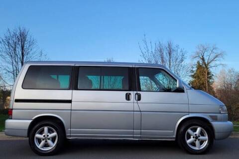 2002 Volkswagen EuroVan for sale at CLEAR CHOICE AUTOMOTIVE in Milwaukie OR