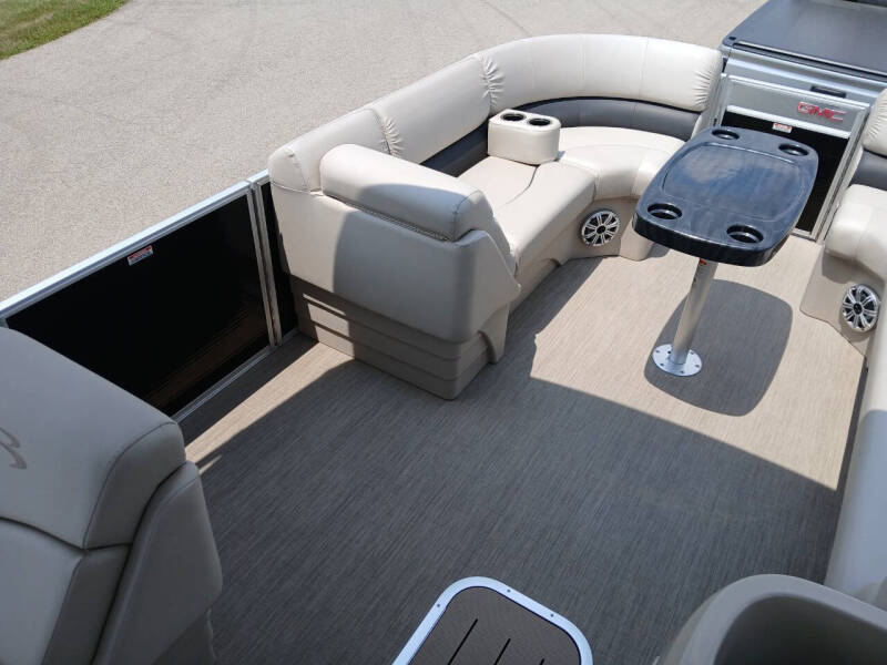 2017 Bennington SX24 SLX3 TT