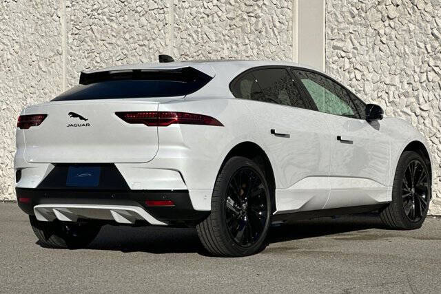 2024 Jaguar I-PACE EV400 R-Dynamic HSE