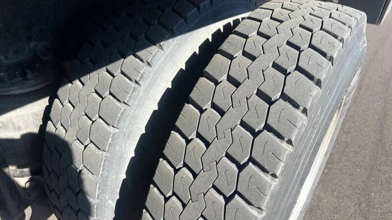 2011 Ford F-750 Super Duty