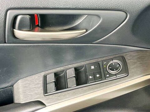 2020 Lexus IS 300