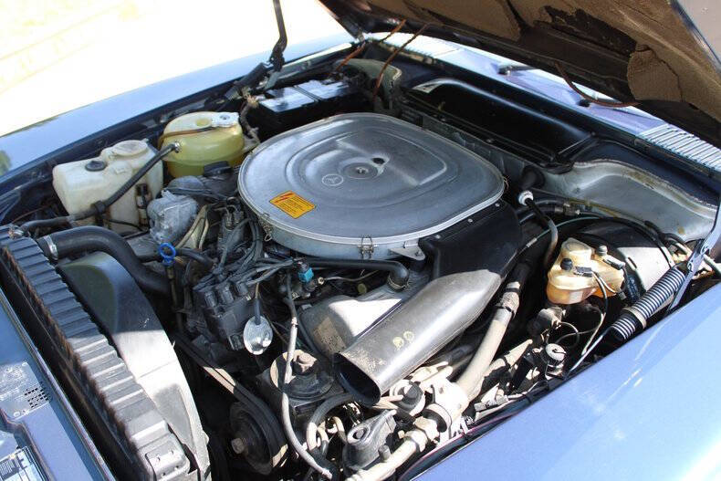 1985 Mercedes-Benz 500-Class