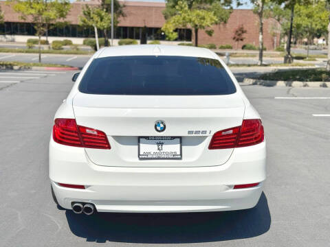 2016 BMW 5 Series 528i