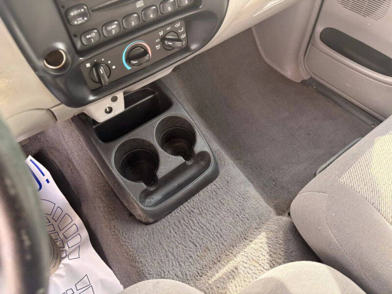 2000 Mazda B-Series