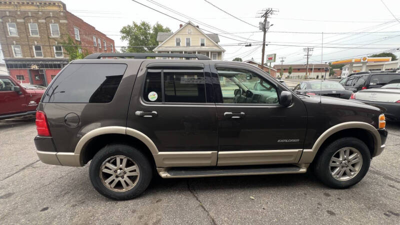 2005 Ford Explorer Eddie Bauer