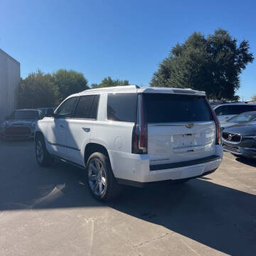 2018 Cadillac Escalade Premium Luxury
