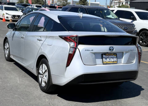 2018 Toyota Prius Two