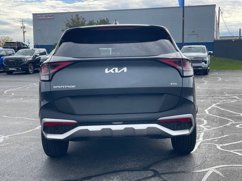 2023 Kia Sportage LX