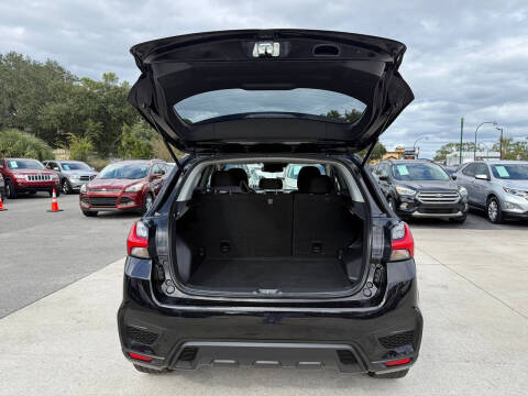 2020 Mitsubishi Outlander Sport SE