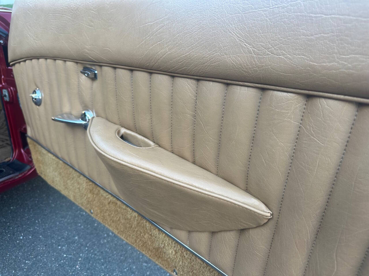 1963 Studebaker Avanti 34