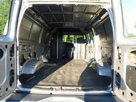 2003 Ford E-Series E-250