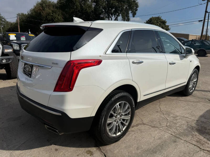 2018 Cadillac XT5 Luxury