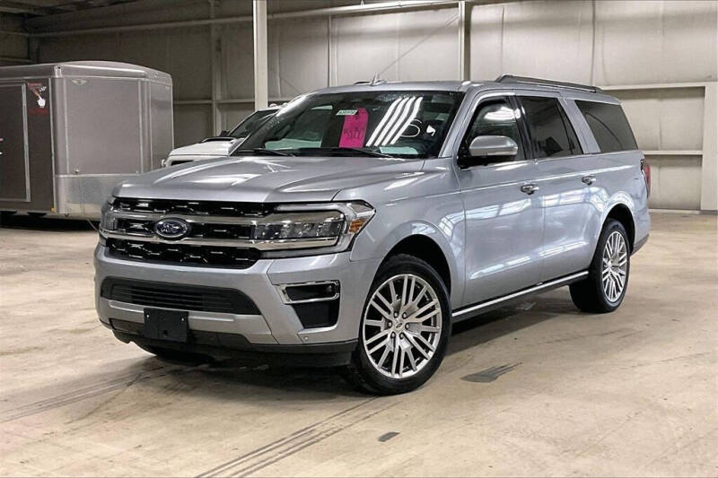 Used 2024 Ford Expedition Limited with VIN 1FMJK2A88REA30647 for sale in Montevideo, Minnesota