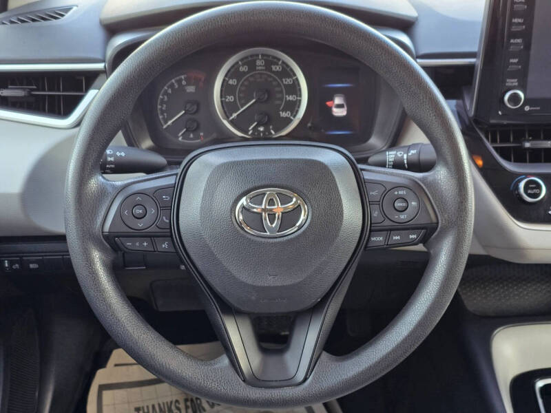 2022 Toyota Corolla LE