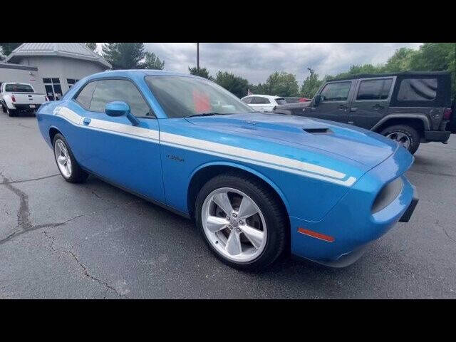 2016 Dodge Challenger R/T Plus