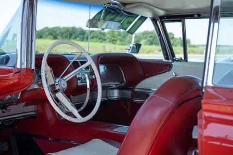 1960 Ford Thunderbird