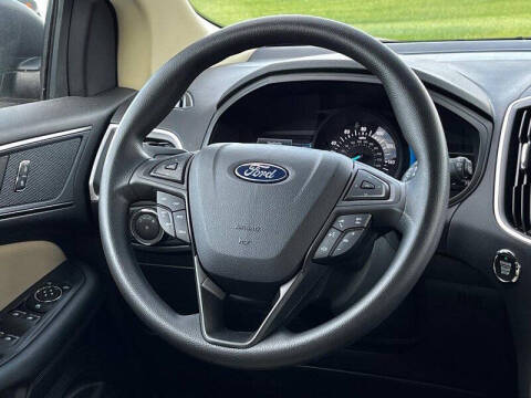 2024 Ford Edge SE