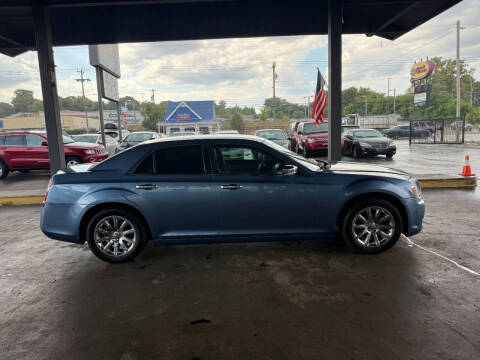2011 Chrysler 300 C