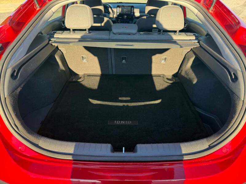 2020 Hyundai Ioniq Hybrid SEL