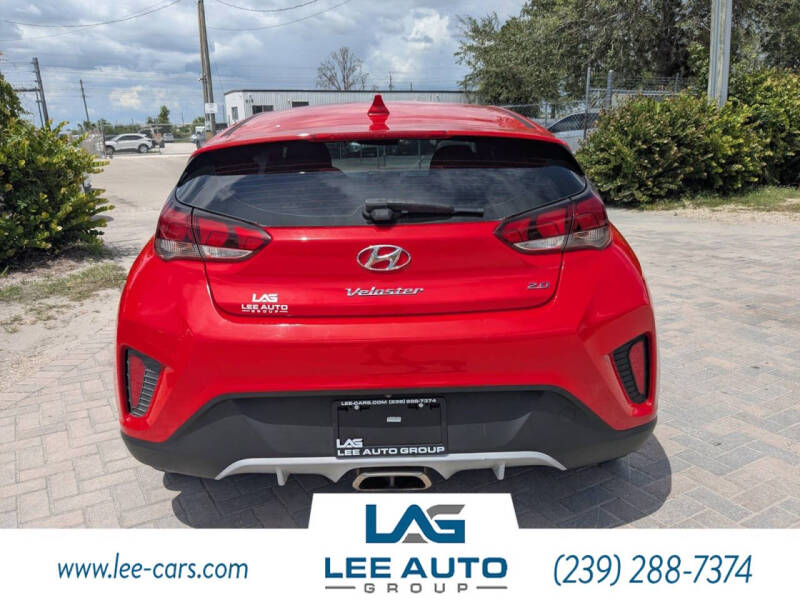 2019 Hyundai Veloster