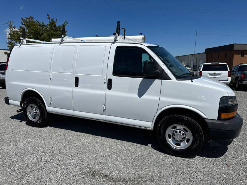 2021 Chevrolet Express 2500