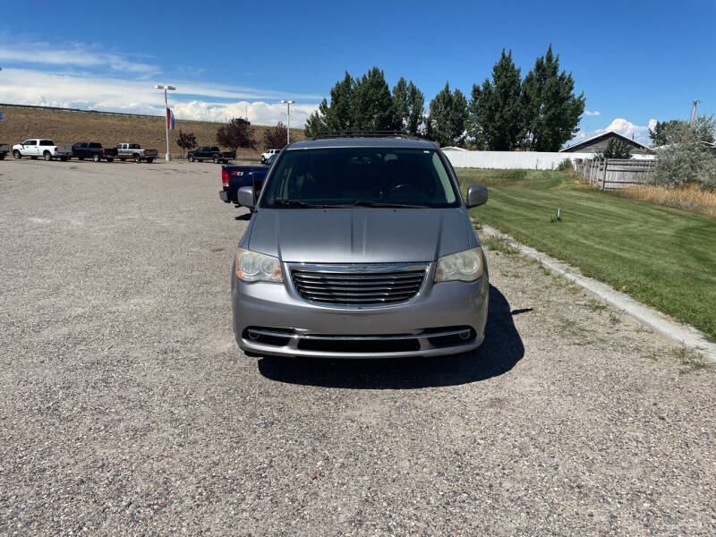 2014 Chrysler Town and Country for sale at GILES & JOHNSON AUTOMART in Idaho Falls ID
