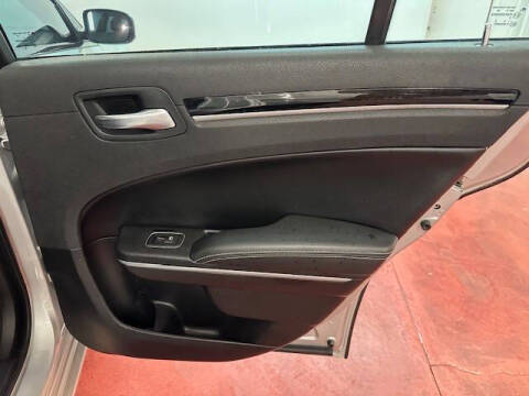 2021 Chrysler 300 S V6