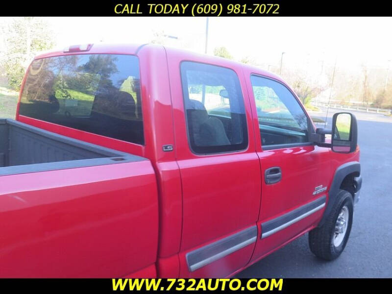 2004 Chevrolet Silverado 2500HD LS