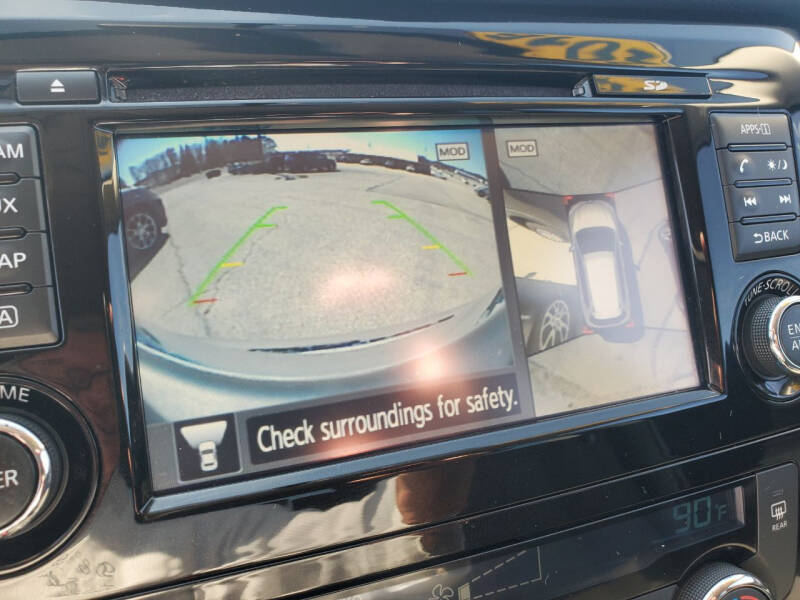 2016 Nissan Rogue SV