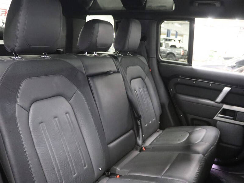 2022 Land Rover Defender 110 X-Dynamic HSE