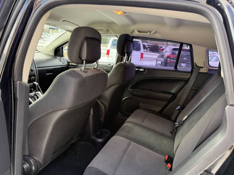 2012 Dodge Caliber SXT Plus