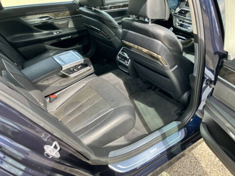 2016 BMW 7 Series 750i xDrive