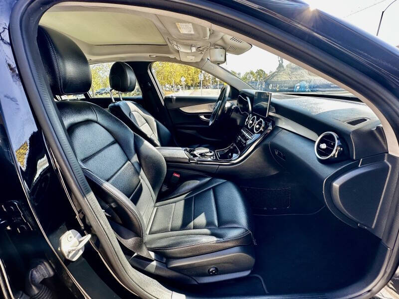 2016 Mercedes-Benz C-Class