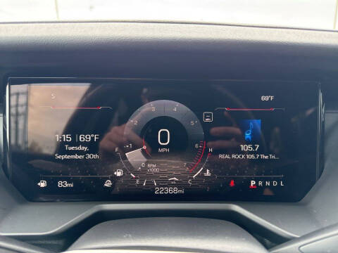 2025 GMC Acadia Elevation