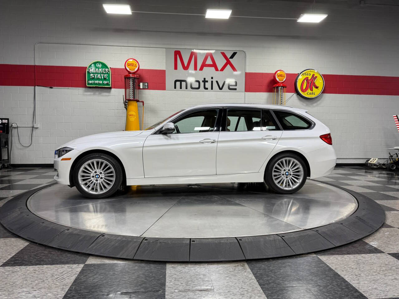 2014 BMW 3 Series 8