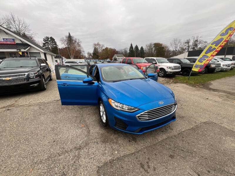 2020 Ford Fusion SE