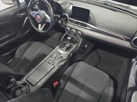 2019 FIAT 124 Spider Classica