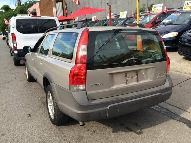 2003 Volvo XC70