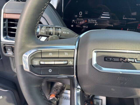 2025 GMC Yukon XL Denali