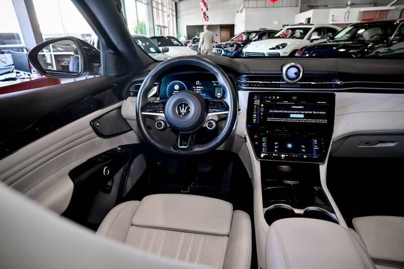 2023 Maserati Grecale Modena